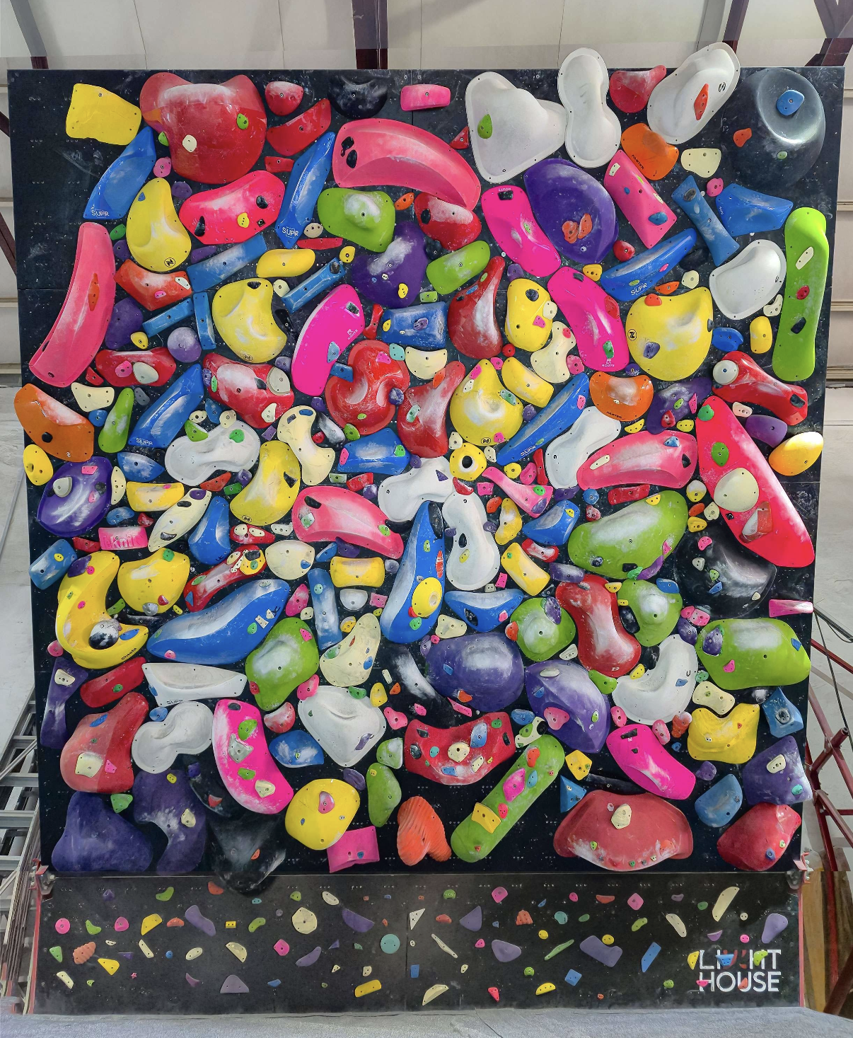 Lighthouse Spray Wall 3